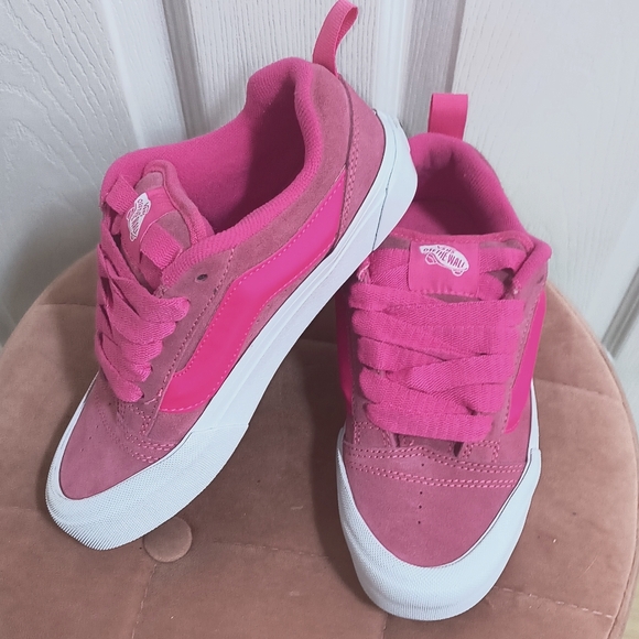 Vans Knu Skool Skate Shoe Size 6.5 Womens NWOB - Picture 4 of 10